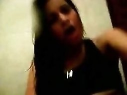 Horny teenie Masturbates Her Wet Pussy Like Crazy With A Toy On The Floor